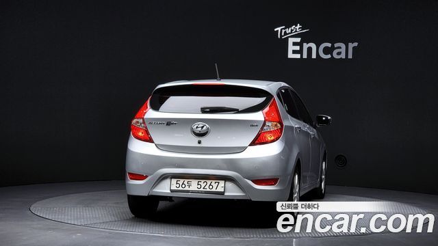 Hyundai Accent WIT 1.6 GDI Top — пробег 121 301 км — фото 4 из 5