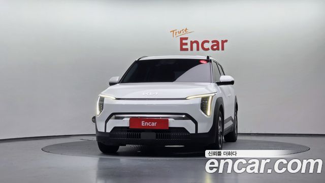 Kia EV3 из Кореи Encar