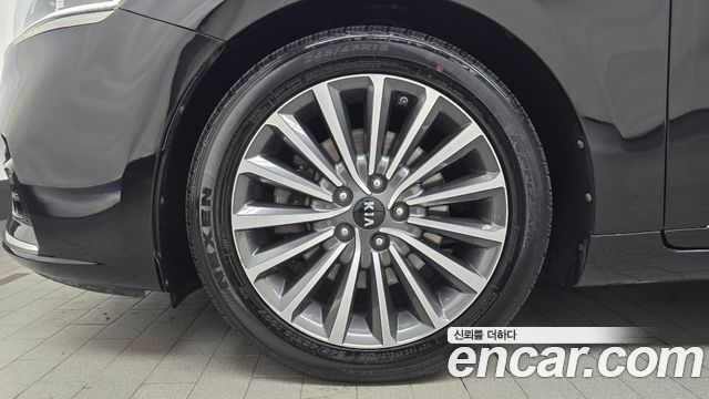 Kia K7 из Кореи Encar