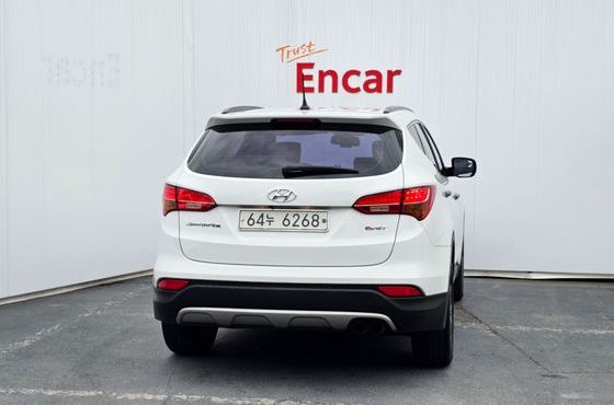 Hyundai Santafe Diesel(e-VGT) 2.0 2WD Premium — пробег 105 540 км — фото 4 из 5