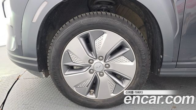 Hyundai Kona из Кореи Encar