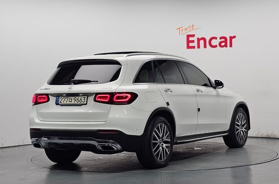 Mercedes-Benz GLC-Class GLC220 d 4MATIC — пробег 50 011 км — фото 2 из 5