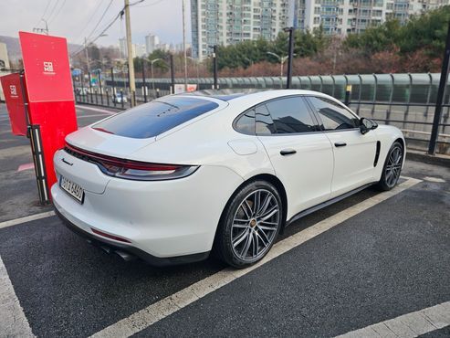 Porsche Panamera 2.9 AWD — пробег 86 000 км — фото 4 из 5
