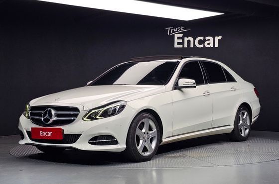 Mercedes-Benz E-Class E250 CDI 4MATIC — пробег 136 003 км — фото 1 из 5