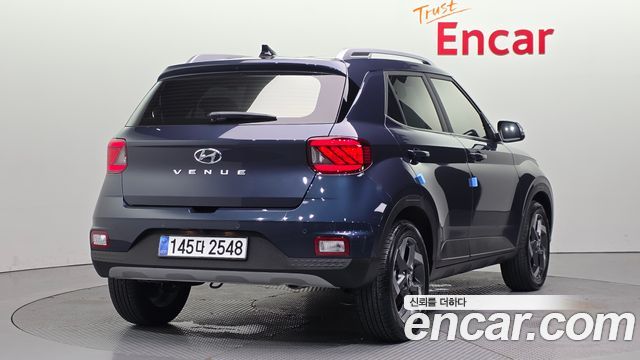 Hyundai Venue из Кореи Encar