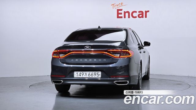 Hyundai Grandeur из Кореи Encar