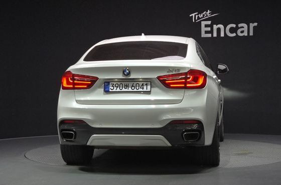 BMW X6 xDrive 35i — пробег 136 529 км — фото 4 из 5