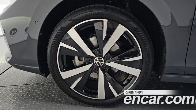 Volkswagen Golf из Кореи Encar