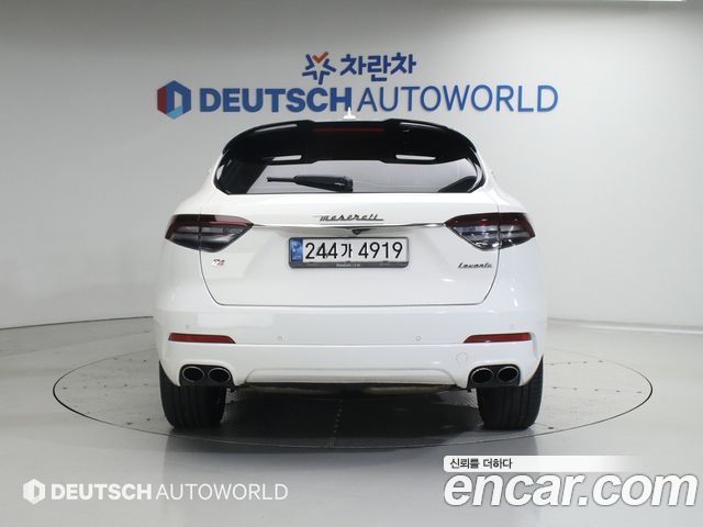 Maserati Levante 3.0 AWD — пробег 82 545 км — фото 4 из 5