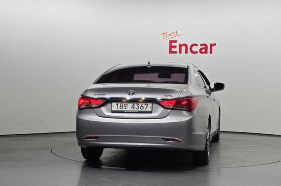 Hyundai Sonata CVVL Bluesaver — пробег 118 751 км — фото 4 из 5