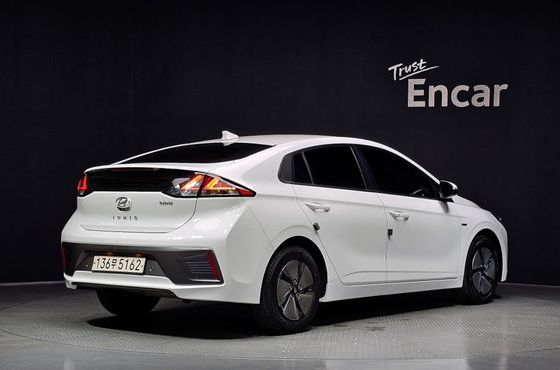 Hyundai Ioniq 1.6 HEV I — пробег 82 103 км — фото 2 из 5