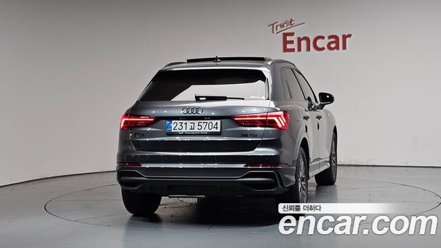 Audi Q3 35 TDI Premium — пробег 18 001 км — фото 4 из 5