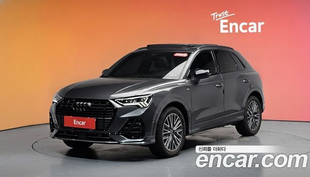 Audi Q3 35 TDI Premium — пробег 18 001 км — фото 1 из 5