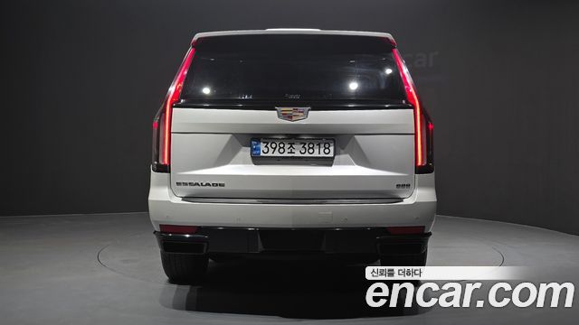 Cadillac Escalade 6.2 Sports Platinum — пробег 61 405 км — фото 4 из 5