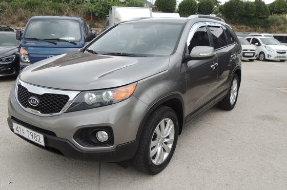 Kia Sorento Diesel 2.0 2WD TLX High-Deluxe — пробег 325 730 км — фото 1 из 5
