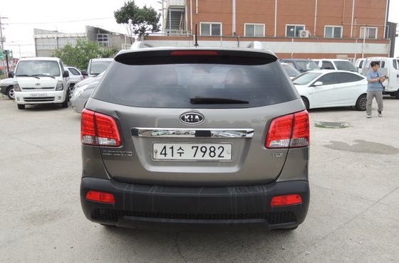 Kia Sorento Diesel 2.0 2WD TLX High-Deluxe — пробег 325 730 км — фото 5 из 5