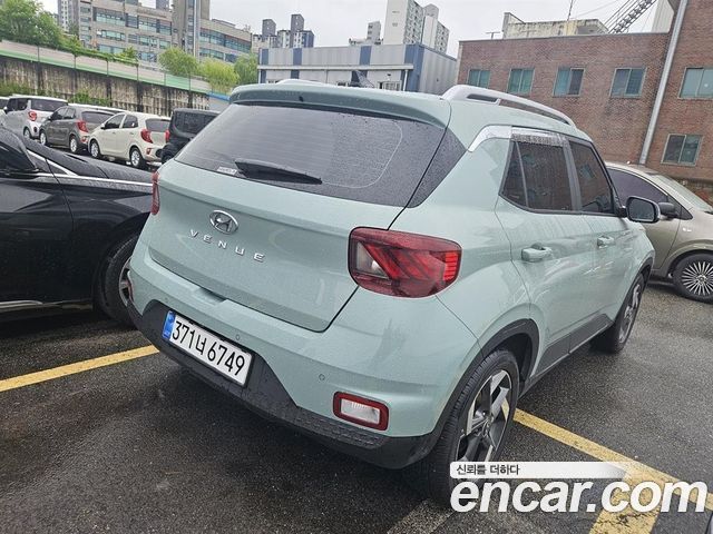 Hyundai Venue из Кореи Encar