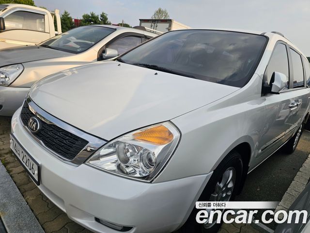 Kia Carnival Grand Carnival GLX Premium — пробег 255 000 км — фото 1 из 5