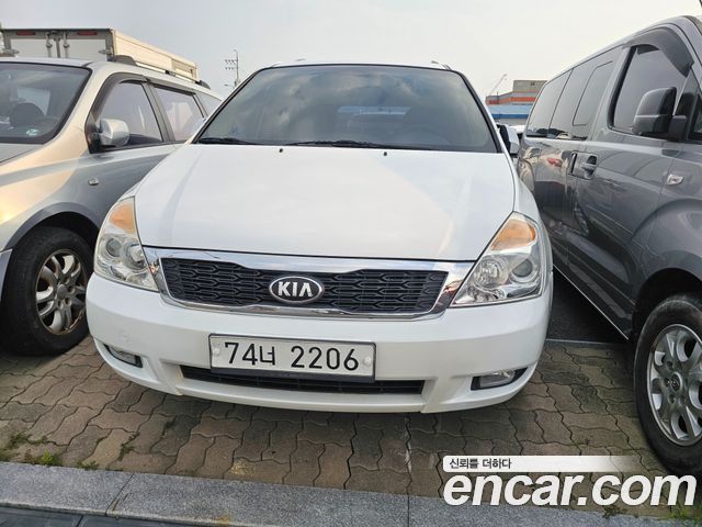 Kia Carnival Grand Carnival GLX Premium — пробег 255 000 км — фото 3 из 5