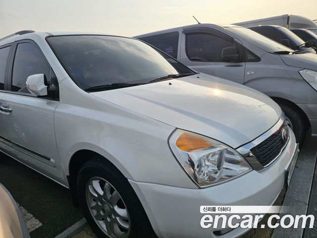 Kia Carnival Grand Carnival GLX Premium — пробег 255 000 км — фото 5 из 5