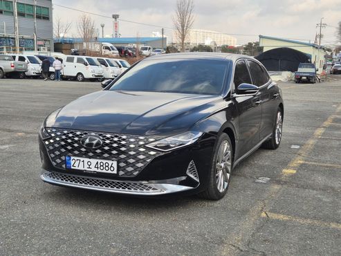 Hyundai Grandeur 3.3 Calligraphy — пробег 46 000 км — фото 2 из 5