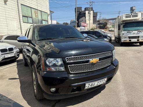 Chevrolet Surburban 5.3 — пробег 210 000 км — фото 3 из 5