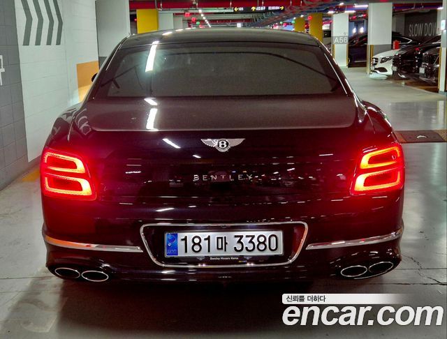 Bentley Flying Spur из Кореи Encar