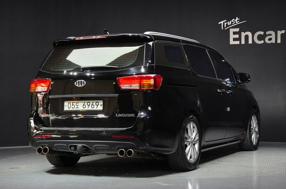 Kia Carnival 7-seater Limousine President — пробег 190 188 км — фото 2 из 5
