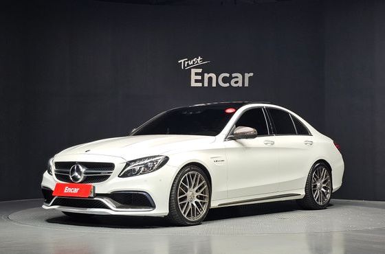 Mercedes-Benz C-Class C63 AMG — пробег 74 750 км — фото 1 из 5
