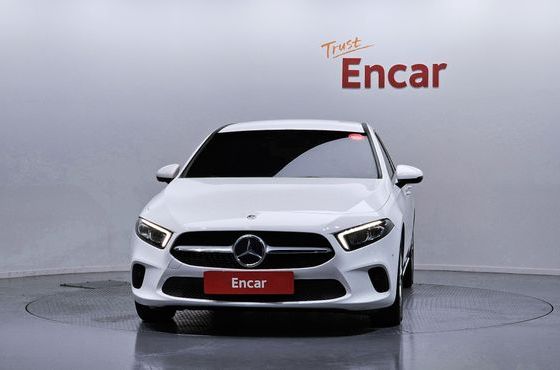 Mercedes-Benz A-Class A220 Sedan — пробег 90 945 км — фото 3 из 5