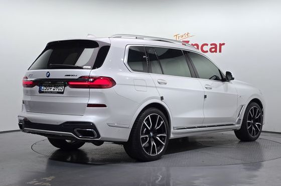 BMW X7 xDrive 30d M Sport 6 STR — пробег 88 677 км — фото 2 из 5