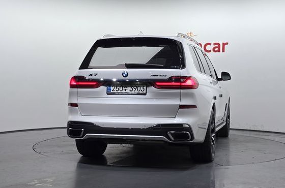 BMW X7 xDrive 30d M Sport 6 STR — пробег 88 677 км — фото 4 из 5