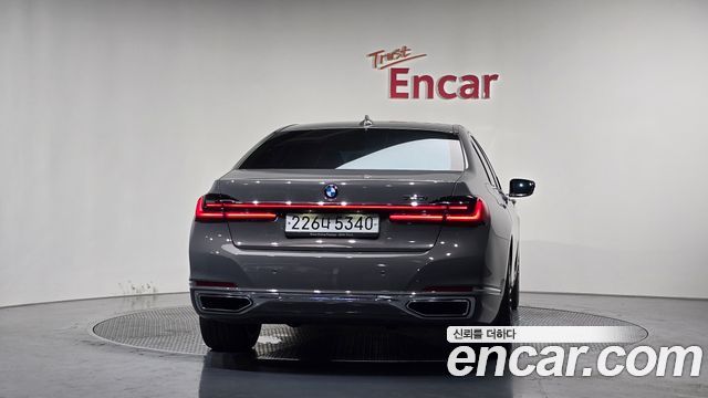 BMW 7-Series из Кореи Encar