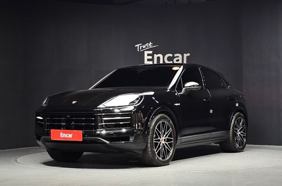 Porsche Cayenne 3.0 E-Hybrid Coupe — пробег 9 578 км — фото 1 из 5