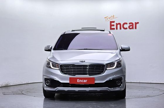 Kia Carnival 9-seater Prestige — пробег 221 268 км — фото 3 из 5