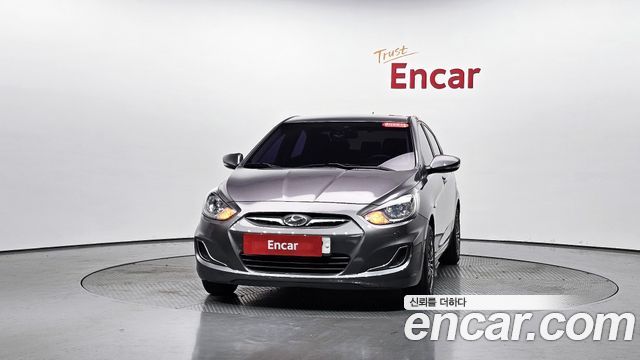 Hyundai Accent 1.4 VVT Smart — пробег 43 613 км — фото 3 из 5