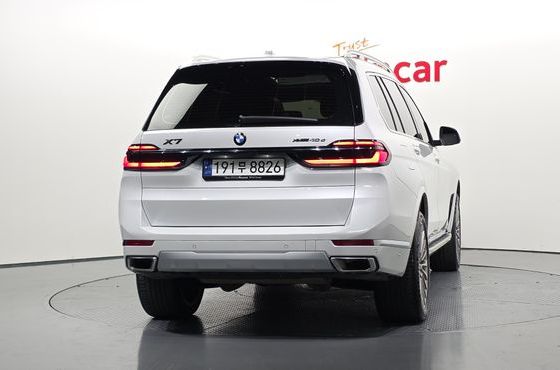 BMW X7 xDrive 40d Design Pure Excellence 7-Seater — пробег 29 018 км — фото 4 из 5