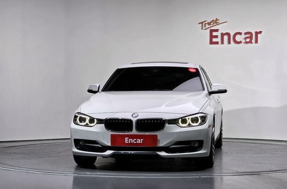 BMW 3-Series 320d Sport — пробег 146 709 км — фото 3 из 5