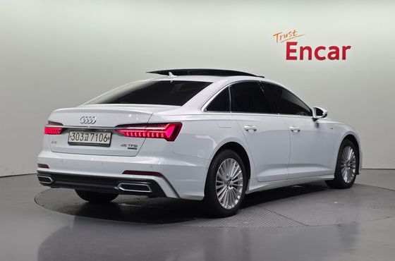 Audi A6 45 TFSI Quattro Premium — пробег 166 097 км — фото 2 из 5