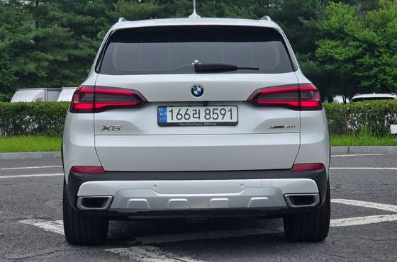 BMW X5 xDrive 40i xLine — пробег 59 754 км — фото 4 из 5