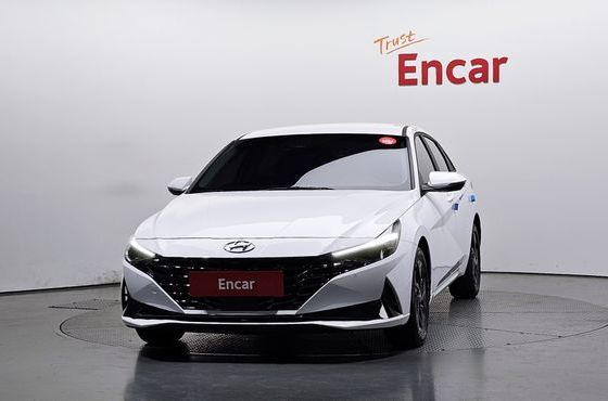 Hyundai AVANTE 1.6 Modern — пробег 4 552 км — фото 3 из 5