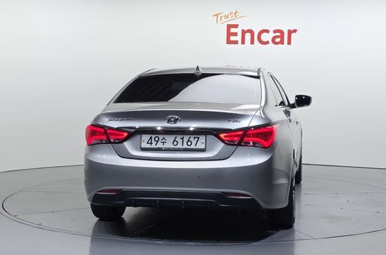 Hyundai Sonata CVVL Luxury — пробег 90 160 км — фото 4 из 5