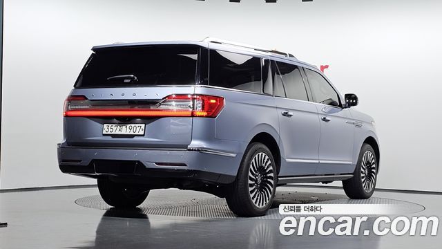 Lincoln Navigator из Кореи Encar