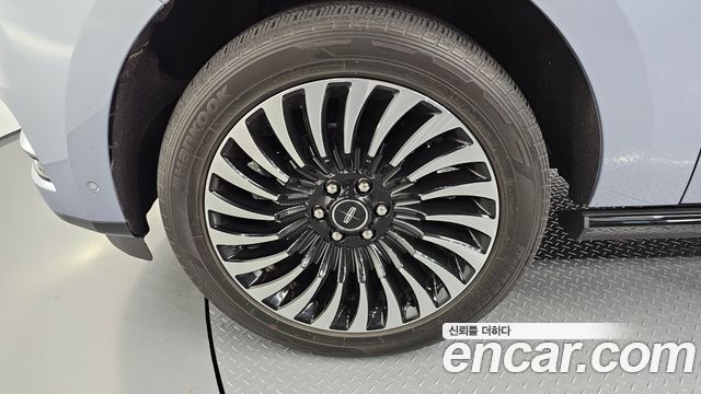 Lincoln Navigator из Кореи Encar