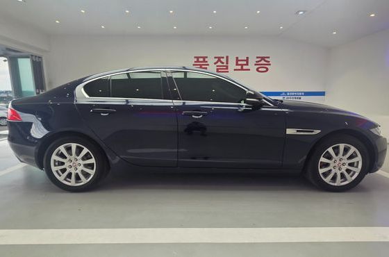 Jaguar XE 20d Perstige AWD — пробег 139 561 км — фото 5 из 5
