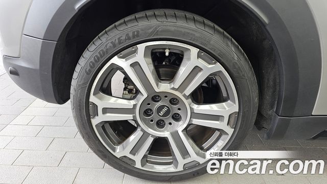 Mini Countryman из Кореи Encar
