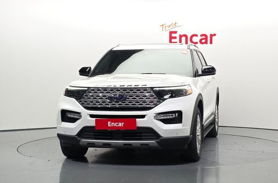 Ford Explorer 3.0 PHEV — пробег 72 779 км — фото 3 из 5
