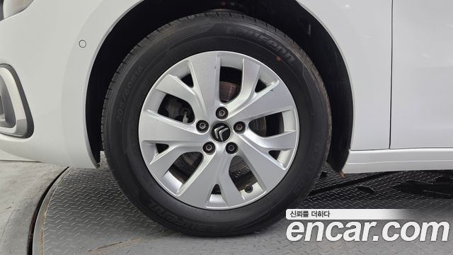 Citroen-DS C4 SpaceTourer из Кореи Encar
