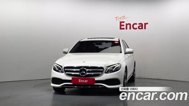 Mercedes-Benz E-Class из Кореи Encar