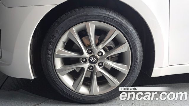 Hyundai i40 из Кореи Encar